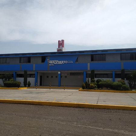 Hotel Aeropuerto Toluca Exteriör bild