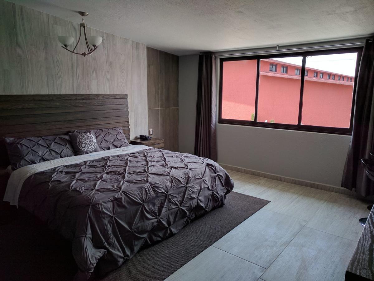 Hotel Aeropuerto Toluca Exteriör bild