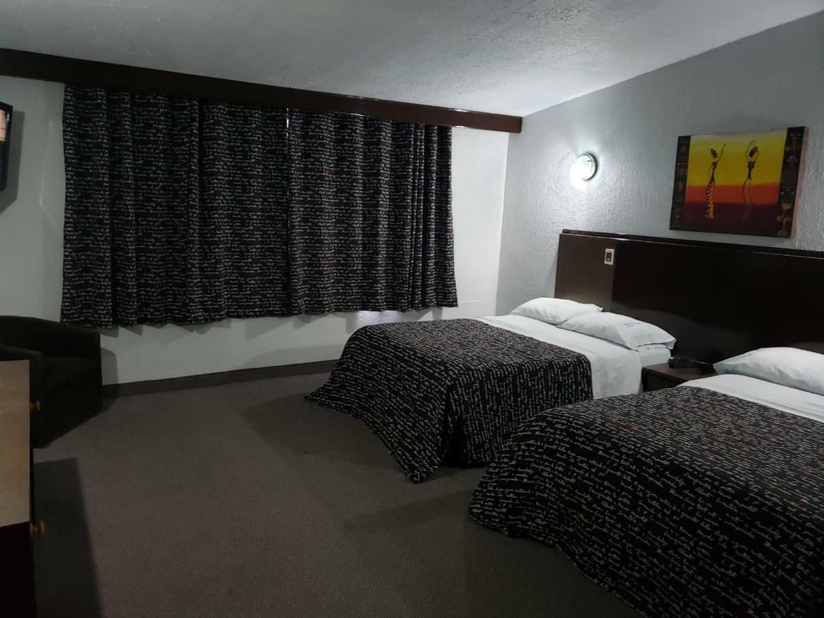 Hotel Aeropuerto Toluca Exteriör bild